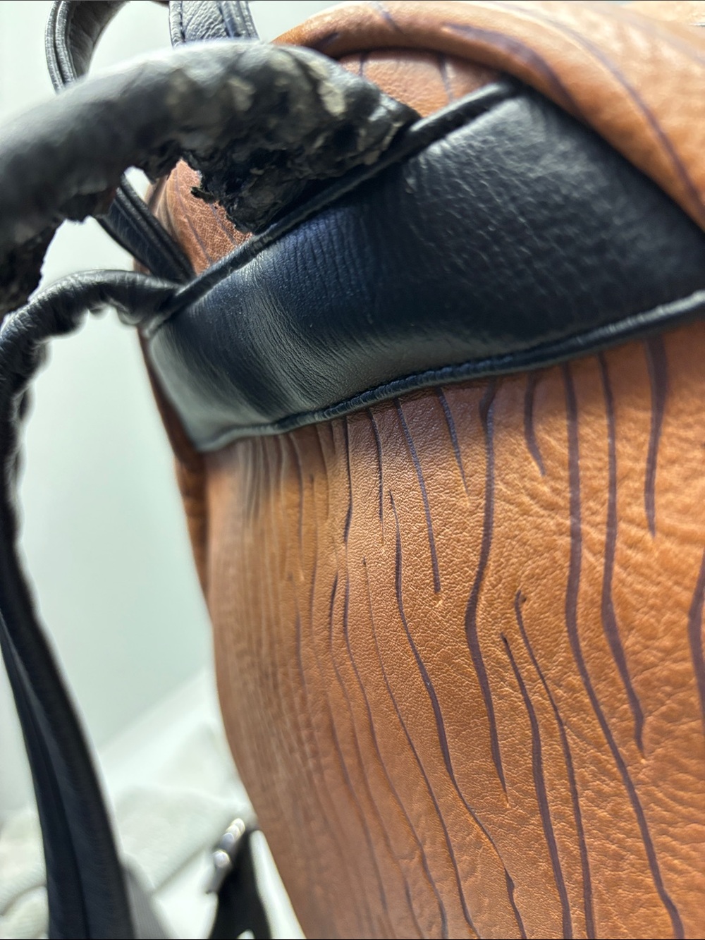 🧼Marvel Guardians Of The Galaxy Tree Stump Groot Mini Backpack Loungefly - Picture 4 of 13